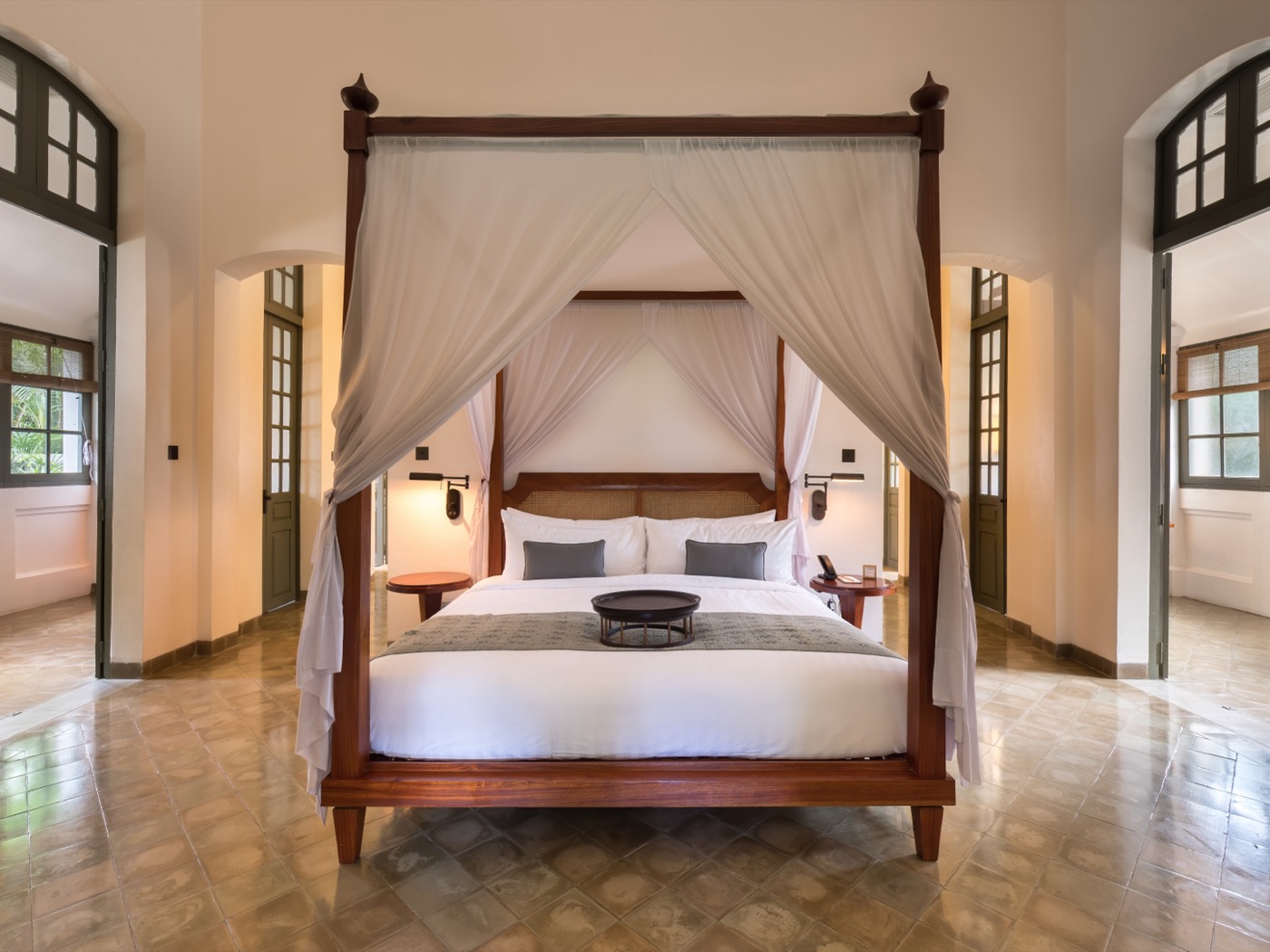 Parents Bedroom Queen Bed & Orthopedic Mattress